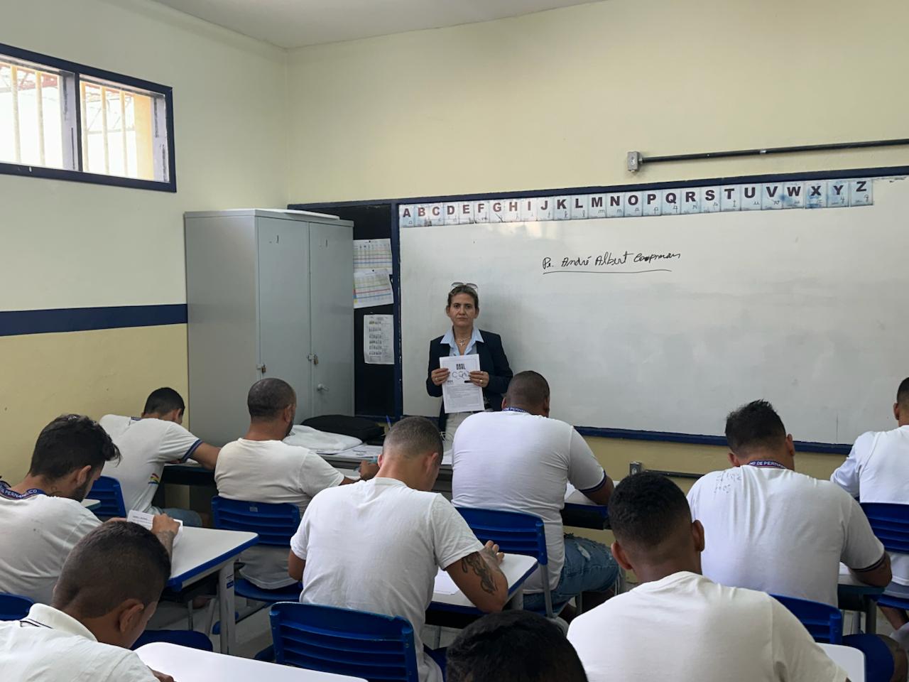 detentos estudam para passar no vestibular/Foto: Seap-PE detentos estudam para passar no vestibular/Foto: Seap-PE