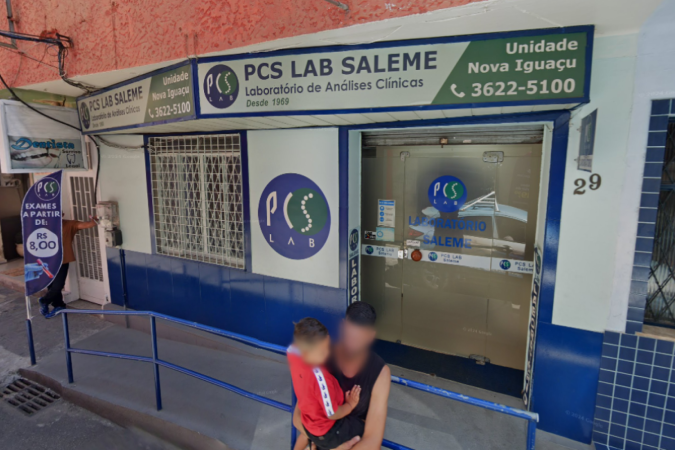 PCS Lab Saleme foi a unidade privada contratada pela SES-RJ em dezembro do ano passado por cerca de R$ 11 milhões. O laboratório teria cometido um erro em 2 exames/foto: Reprodução/Google Street View PCS Lab Saleme foi a unidade privada contratada pela SES-RJ em dezembro do ano passado por cerca de R$ 11 milhões. O laboratório teria cometido um erro em 2 exames/foto: Reprodução/Google Street View