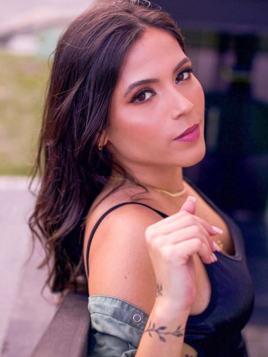 Larissa morreu em acidente/Foto: Redes Sociais Larissa morreu em acidente/Foto: Redes Sociais