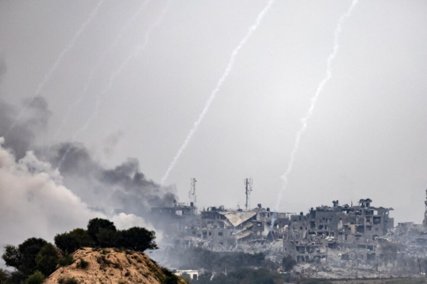 Os combatentes do Hezbollah lançaram uma ''salva de foguetes'' contra Safed/Crédito: AFP Os combatentes do Hezbollah lançaram uma ''salva de foguetes'' contra Safed/Crédito: AFP