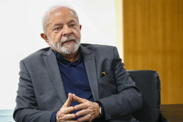 Segundo o presidente Lula, empresas, pessoas e comerciantes que tiveram prejuízos por conta do apagão em São Paulo terão acesso a uma linha de crédito que será aberta pelo governo para repor as perdas/Crédito: EBC Segundo o presidente Lula, empresas, pessoas e comerciantes que tiveram prejuízos por conta do apagão em São Paulo terão acesso a uma linha de crédito que será aberta pelo governo para repor as perdas/Crédito: EBC