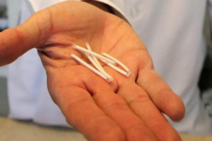 "Chip da beleza" &eacute; o nome dado aos implantes de gestrinona, um horm&ocirc;nio sint&eacute;tico da progesterona, respons&aacute;vel por aumentar a taxa de testosterona/foto: Coopecir-PB/Reprodu&ccedil;&atilde;o