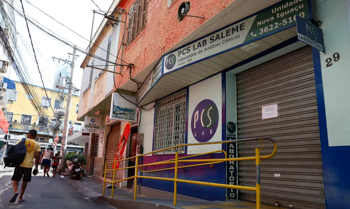 O an&uacute;ncio ocorre dez dias depois da divulga&ccedil;&atilde;o dos erros nos resultados de testes em amostras de sangue de dois doadores de &oacute;rg&atilde;os realizados pelo PCS Saleme/foto: Fernando Fraz&atilde;o/Ag&ecirc;ncia Brasil