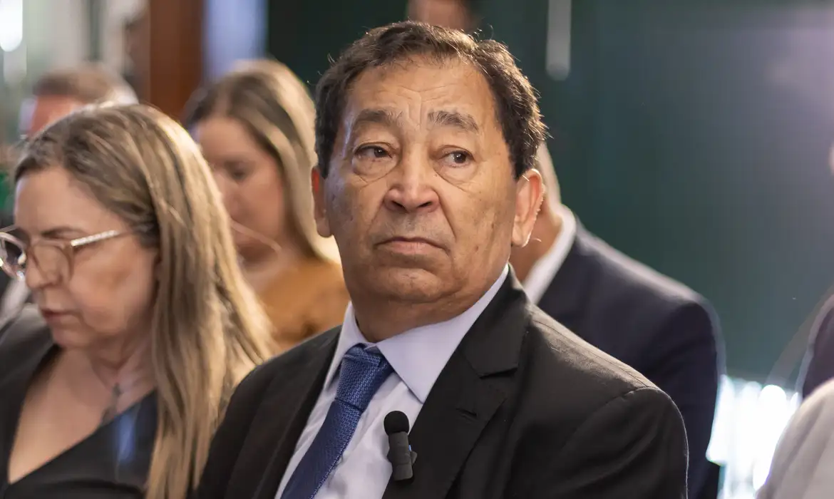 Prefeito e candidato à reeleição de Taboão da Serra (SP), José Aprígio da Silva (Podemos)/foto: Partido Podemos/Divulgação Prefeito e candidato à reeleição de Taboão da Serra (SP), José Aprígio da Silva (Podemos)/foto: Partido Podemos/Divulgação