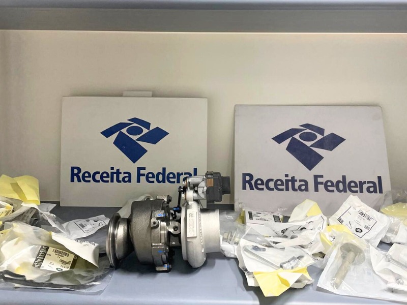 peça de Land Rover foi aprendida