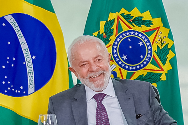 No sábado (19), Lula sofreu um acidente doméstico/Crédito: Metrópoles No sábado (19), Lula sofreu um acidente doméstico/Crédito: Metrópoles