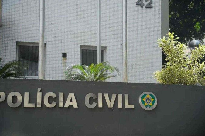 Policiais civis cumprem 44 mandados de busca e apreensão, bloqueio de contas correntes e ativos financeiros de 84 investigados/foto: Tomaz Silva/Agência Brasil Policiais civis cumprem 44 mandados de busca e apreensão, bloqueio de contas correntes e ativos financeiros de 84 investigados/foto: Tomaz Silva/Agência Brasil