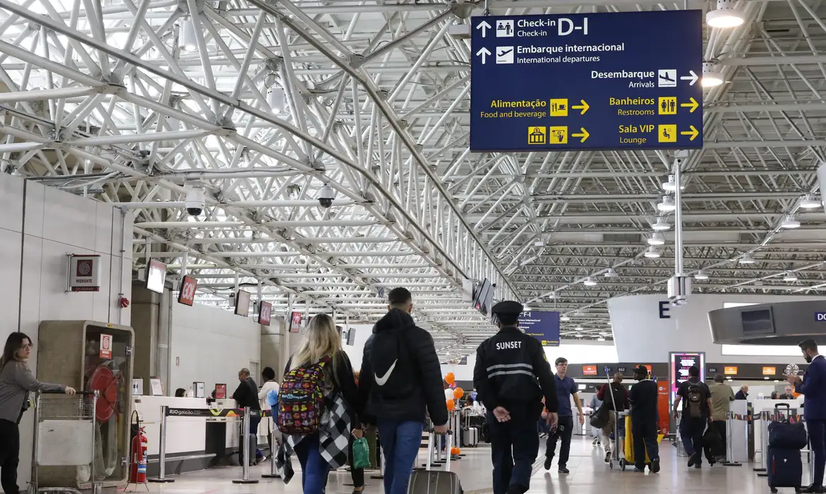 A nova posição aponta para a recuperação do número de passageiros internos