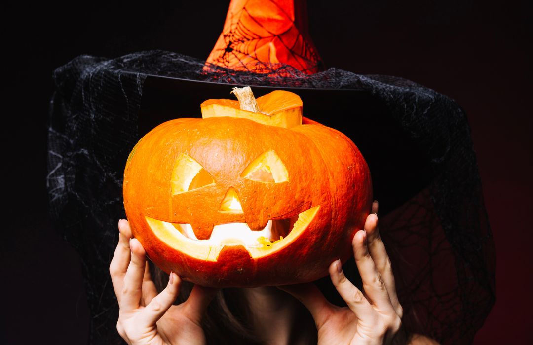 O Halloween é comemorado em 31 de outubro/Foto: Freepik O Halloween é comemorado em 31 de outubro/Foto: Freepik