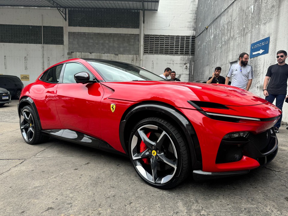 A Operação Integration apreendeu dois helicópteros, lancha, carros de luxo, joias e até bolsas luxuosas/Foto: Reprodução/Polícia Civil A Operação Integration apreendeu dois helicópteros, lancha, carros de luxo, joias e até bolsas luxuosas/Foto: Reprodução/Polícia Civil