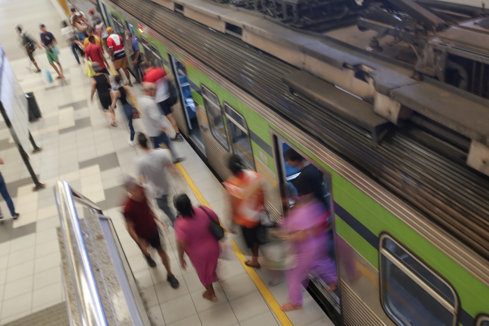 O serviço de transporte do metrô está temporariamente suspenso aos domingos desde setembro por conta de manutenções de melhorias que estão sendo feitas pela CBTU nestes dias/Foto: Rafael Vieira/Arquivo DP Foto