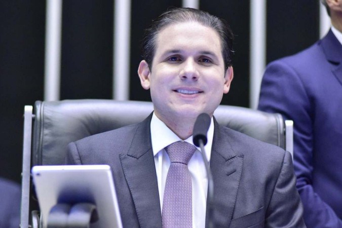 PT, PL, PP, Republicanos, Podemos e MDB oficializaram apoio à candidatura de Hugo Motta à presidência da Câmara dos Deputados/foto: Zeca Ribeiro/Câmara dos Deputados PT, PL, PP, Republicanos, Podemos e MDB oficializaram apoio à candidatura de Hugo Motta à presidência da Câmara dos Deputados/foto: Zeca Ribeiro/Câmara dos Deputados