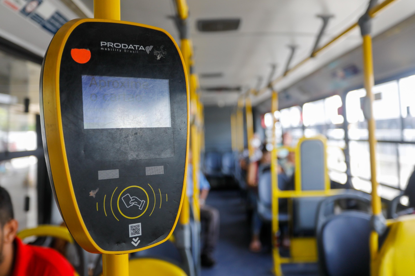 . Os candidatos poderão andar de ônibus sem ter o crédito do Cartão VEM Passe Livre descontado/Foto: Miva Filho/Secom
