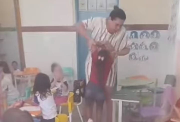 A situação foi denunciada pela mãe da estudante, que postou o vídeo do acontecimento essa semana nas redes sociais/Foto: Reprodução/Instagram