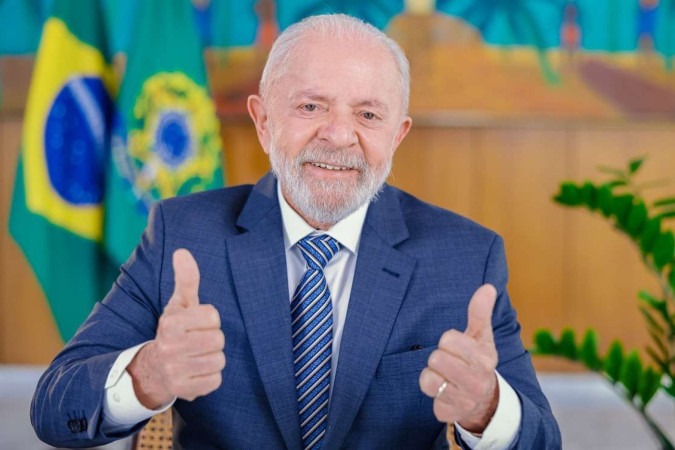 Presidente Lula retornou ao hospital neste sábado (3/11) para refazer exames/foto: RICARDO STUCKERT Presidente Lula retornou ao hospital neste sábado (3/11) para refazer exames/foto: RICARDO STUCKERT