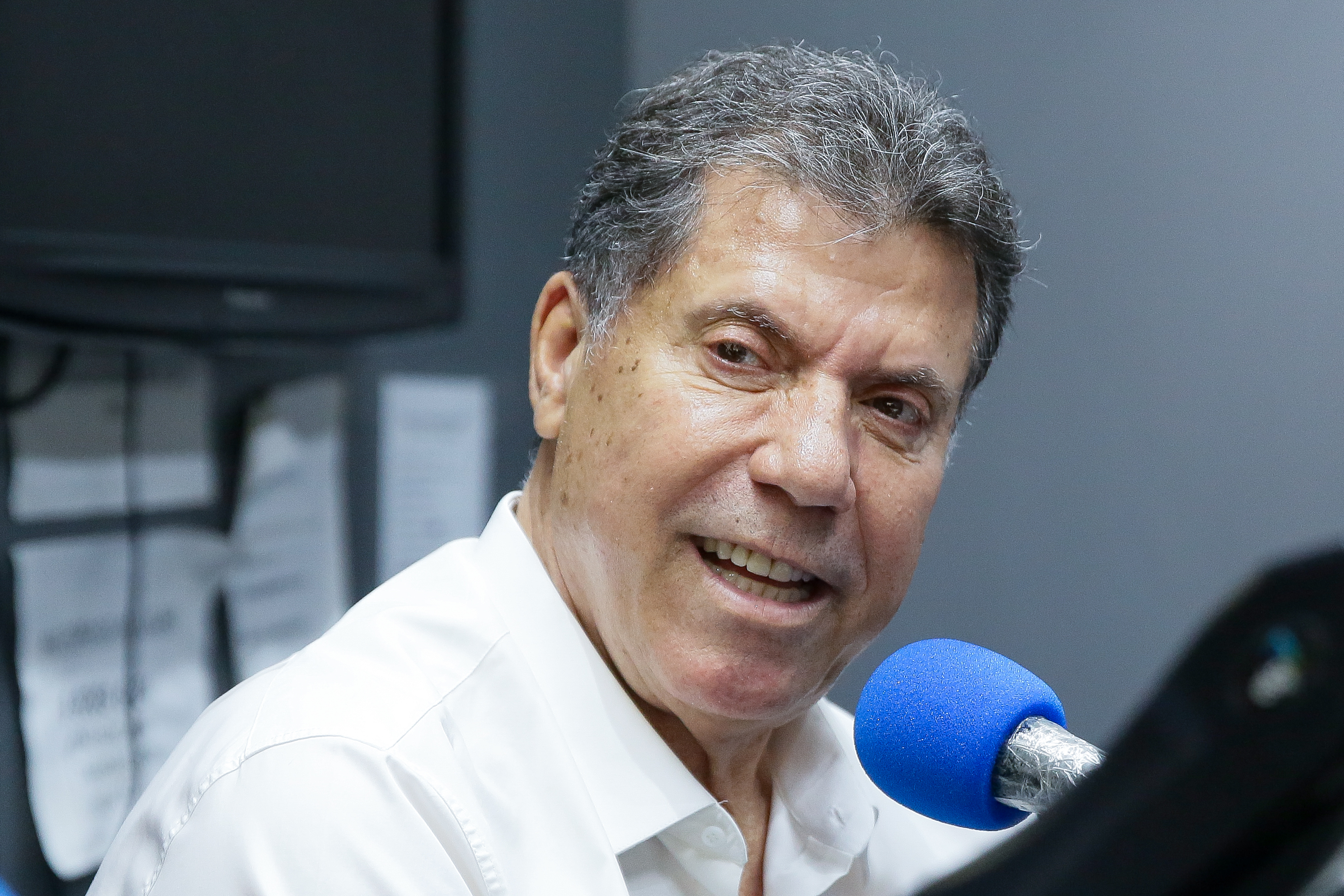 Prefeito eleito do Cabo, Lula Cabral (Solidariedade) concedeu entrevista à Rádio Clube de Pernambuco nesta segunda (4)/Rafael Vieira/DP Foto
