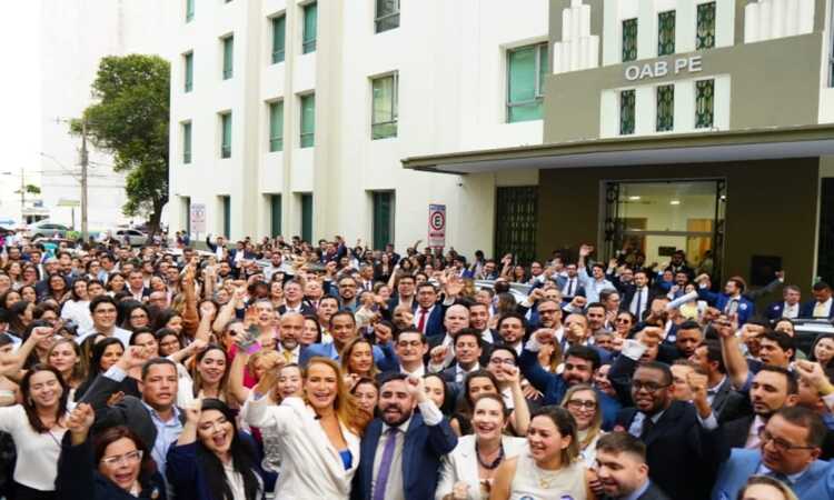 O encontro promete ser um marco de união e inspiração, fortalecendo o caminho de uma OAB-PE renovada e preparada para um novo ciclo/Foto: Divulgação O encontro promete ser um marco de união e inspiração, fortalecendo o caminho de uma OAB-PE renovada e preparada para um novo ciclo/Foto: Divulgação