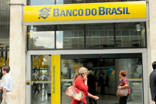Os feriados são a Proclamação da República (15/11) e o Dia da Consciência Negra (20/11) (Crédito: Agência Brasil) Os feriados são a Proclamação da República (15/11) e o Dia da Consciência Negra (20/11)/Crédito: Agência Brasil