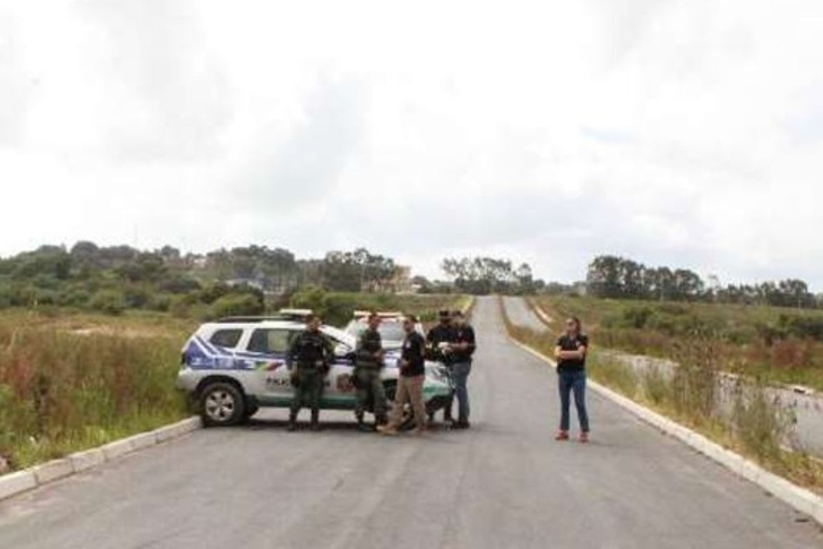 Uma das emboscadas aconteceu à beira da BR-101/Reprodução/Polícia Civil Uma das emboscadas aconteceu à beira da BR-101/Reprodução/Polícia Civil