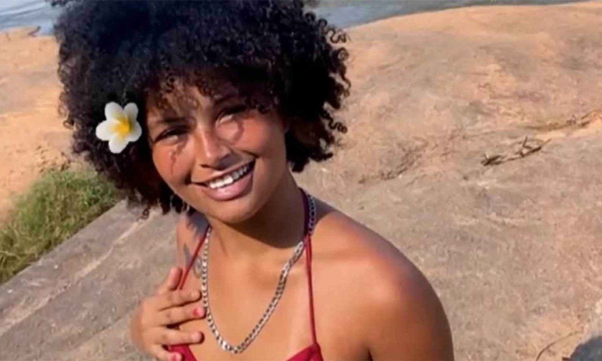 Thainara de 18 anos estava grávida de quatro meses e morreu defendendo o irmão de policiais/Foto: Reprodução/Redes Sociais Thainara de 18 anos estava grávida de quatro meses e morreu defendendo o irmão de policiais/Foto: Reprodução/Redes Sociais
