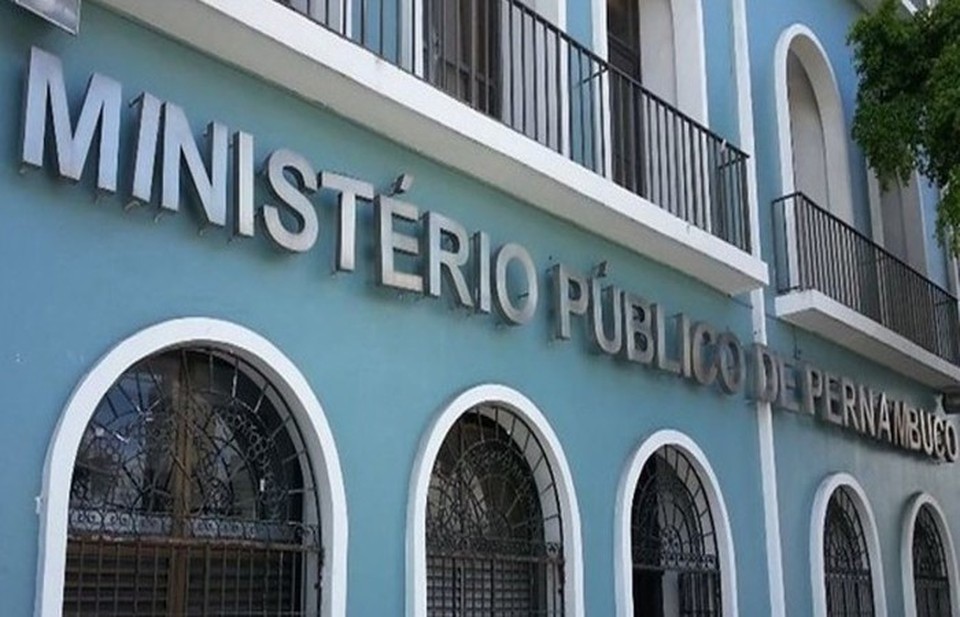 A audiência acontece após denúncias recebidas pelo Ministério Público sobre a realização de cultos evangélicos em escolas da rede estadual no Recife/Foto: Arquivo A audiência acontece após denúncias recebidas pelo Ministério Público sobre a realização de cultos evangélicos em escolas da rede estadual no Recife/Foto: Arquivo