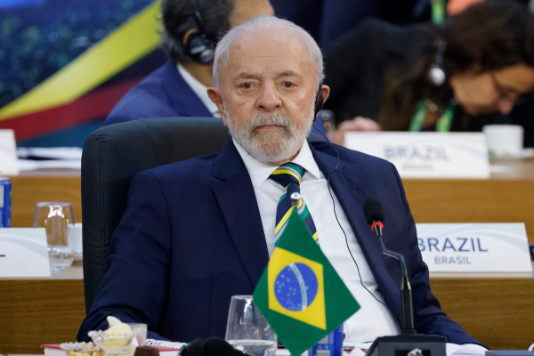 Lula se demonstrou preocupado com as mudanças climáticas/Crédito: LUDOVIC MARIN / AFP Lula se demonstrou preocupado com as mudanças climáticas/Crédito: LUDOVIC MARIN / AFP