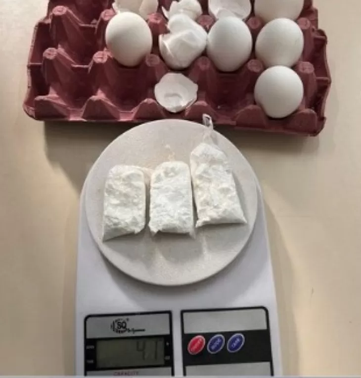 Ovos recheados com cocaína foram apreendidos no interior/Foto: Redes Sociais