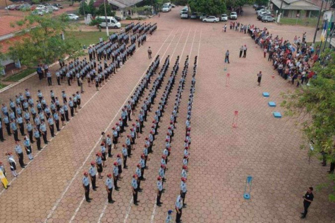 O Governo do Tocantins reafirma seu compromisso com a promoção de um ambiente educacional saudável e seguro, onde prevaleçam os princípios de disciplina, cidadania e respeito mútuo/foto: Luciano Soares/Governo do Tocantins O Governo do Tocantins reafirma seu compromisso com a promoção de um ambiente educacional saudável e seguro, onde prevaleçam os princípios de disciplina, cidadania e respeito mútuo/foto: Luciano Soares/Governo do Tocantins
