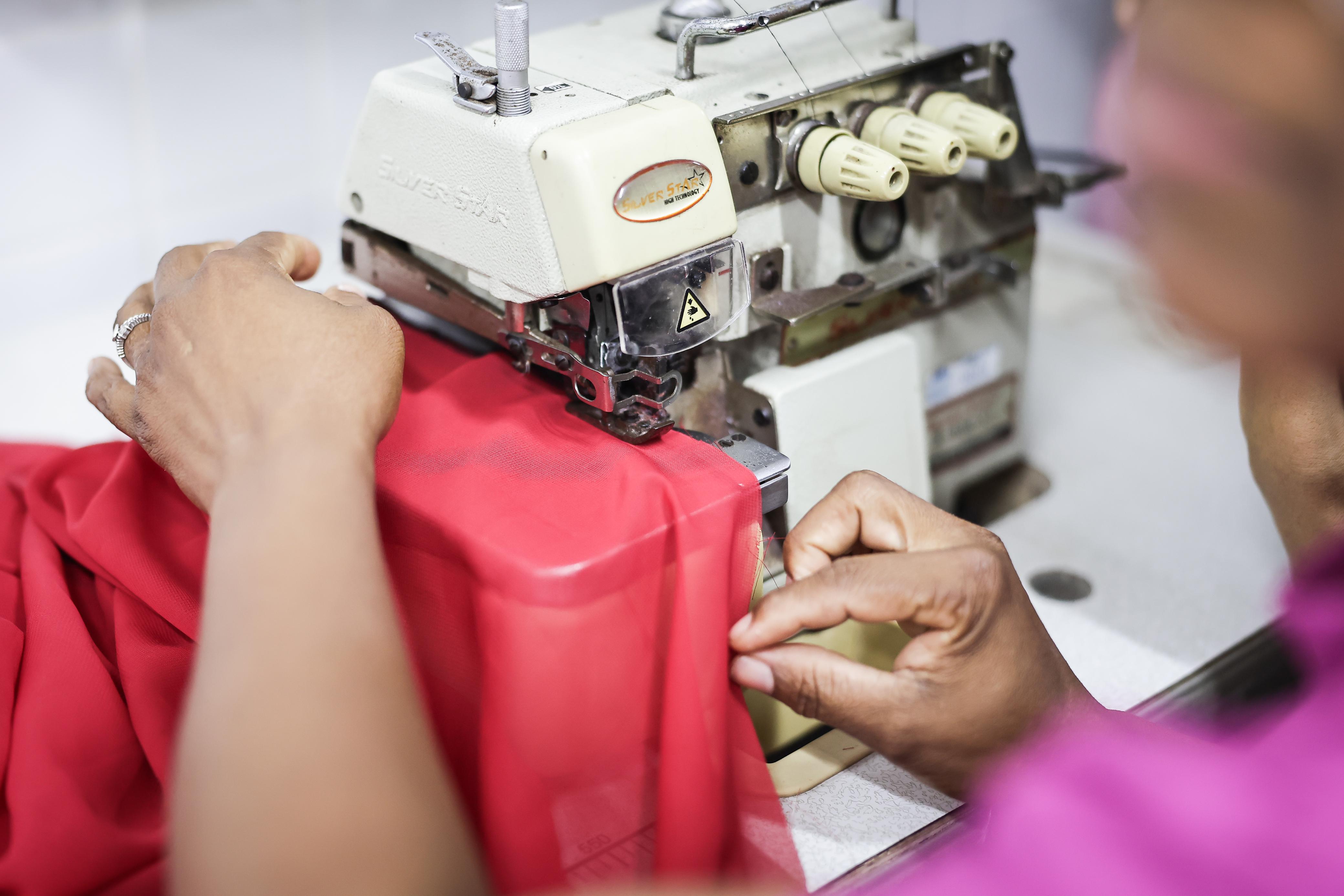 A iniciativa integra o Programa Brotar, criado pelo MPPE em julho deste ano, com o objetivo de ampliar a inserção de mulheres em situação de violência doméstica e familiar no mercado de trabalho, promovendo sua autonomia econômica/Foto: Rodolfo Loepert/ PCR A iniciativa integra o Programa Brotar, criado pelo MPPE em julho deste ano, com o objetivo de ampliar a inserção de mulheres em situação de violência doméstica e familiar no mercado de trabalho, promovendo sua autonomia econômica/Foto: Rodolfo Loepert/ PCR