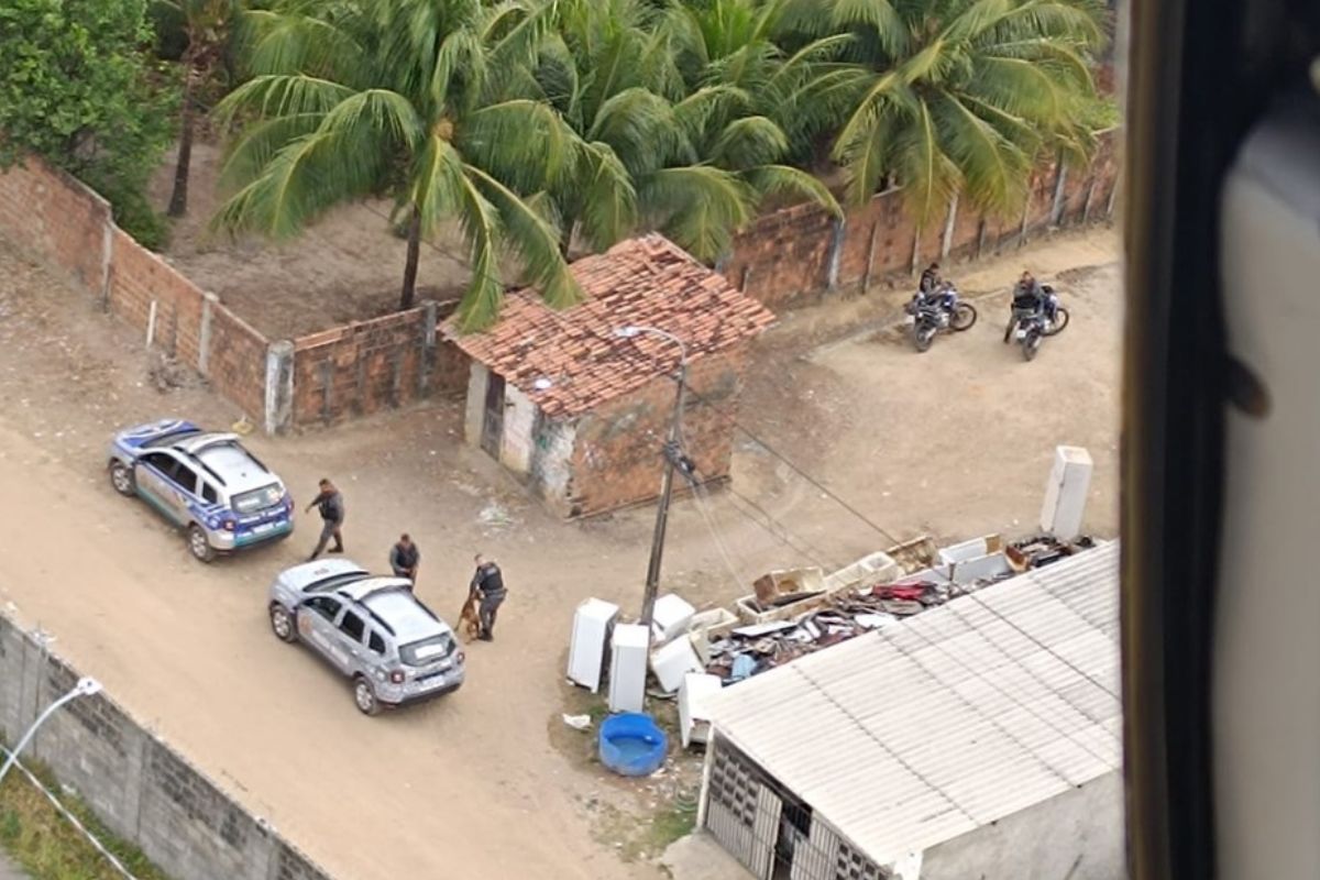Polícia Civil deflagrou Operação Maré Alta contra facção em Goiana/PCPE/Divulgação Polícia Civil deflagrou Operação Maré Alta contra facção em Goiana/PCPE/Divulgação