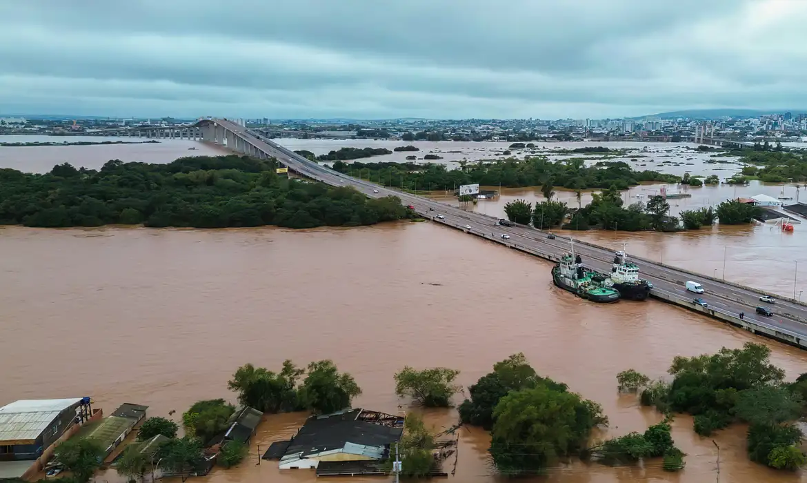 Fortes chuvas que atingiram o estado em abril e maio deste ano/foto: Concresul/Divulgação Fortes chuvas que atingiram o estado em abril e maio deste ano/foto: Concresul/Divulgação