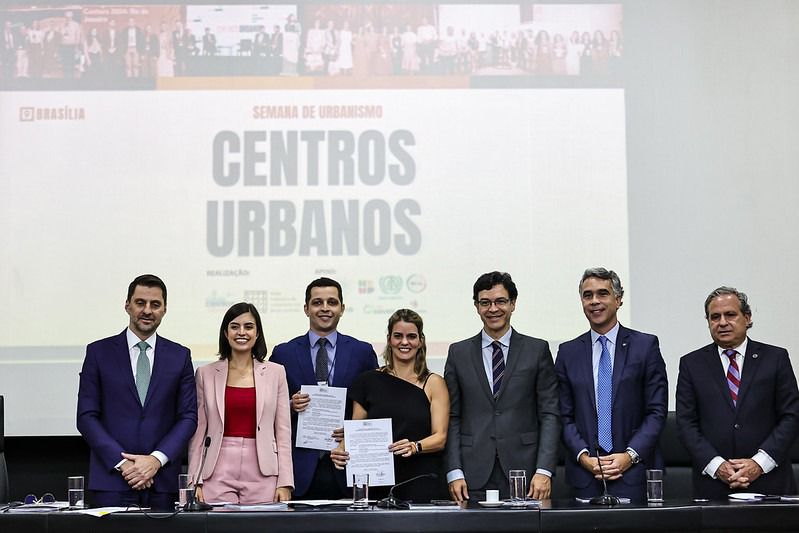 A posse foi promovida durante a Semana de Urbanismo, que ocorre até este sábado (30)/Foto: Divulgação