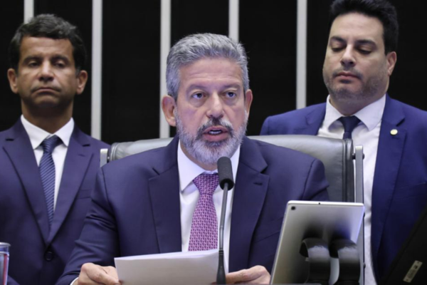 Nesta sexta, o dólar está novamente acima de R$ 6,00/Crédito: Marina Ramos / Câmara dos Deputados Nesta sexta, o dólar está novamente acima de R$ 6,00/Crédito: Marina Ramos / Câmara dos Deputados