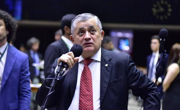 Líder do governo na Câmara dos Deputado, José Guimarães (PT-CE)