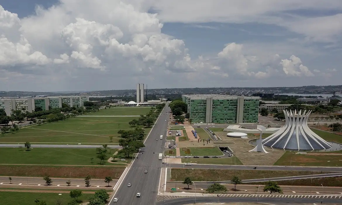 O bloqueio foi reduzido porque o Planejamento oficializou o adiamento de R$ 1,71 bilhão da Lei Aldir Blanc/foto: Rafa Neddermeyer/Agência Brasil O bloqueio foi reduzido porque o Planejamento oficializou o adiamento de R$ 1,71 bilhão da Lei Aldir Blanc/foto: Rafa Neddermeyer/Agência Brasil