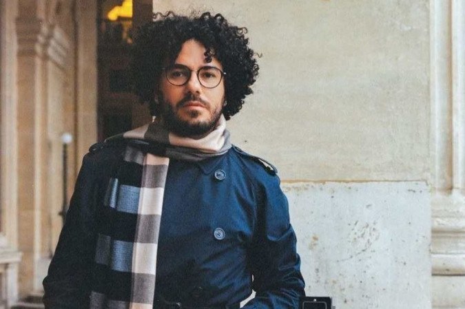 O fotógrafo Flávio de Castro Sousa, morador de Belo Horizonte, está desaparecido em Paris há quase uma semana/foto: Reprodução/Instagram O fotógrafo Flávio de Castro Sousa, morador de Belo Horizonte, está desaparecido em Paris há quase uma semana/foto: Reprodução/Instagram