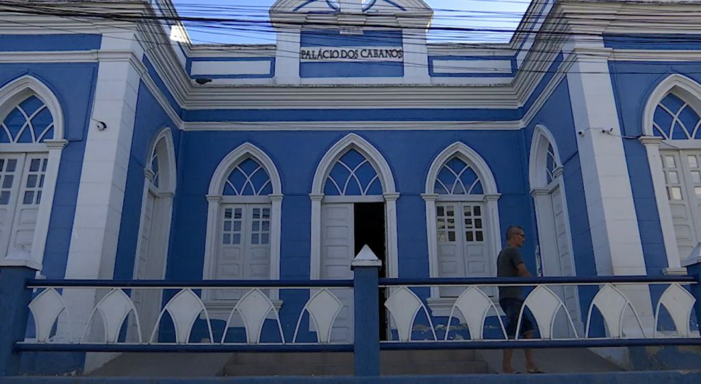 Prefeitura de Panelas abriu vagas para 56 cargos no município/Foto: Divulgação Prefeitura de Panelas abriu vagas para 56 cargos no município/Foto: Divulgação