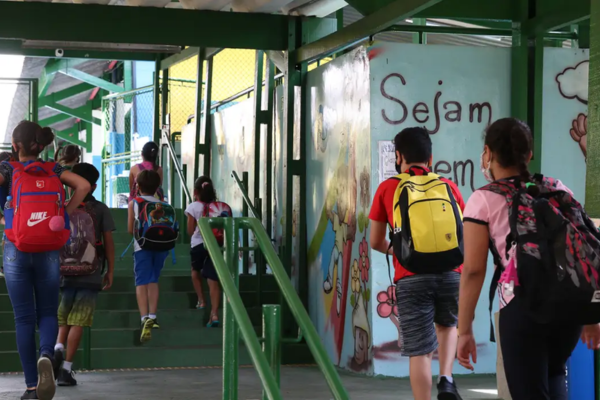 No Brasil, 51% das crianças do 4º ano do ensino fundamental não dominam habilidades básicas de matemática/Crédito: Agência Brasil No Brasil, 51% das crianças do 4º ano do ensino fundamental não dominam habilidades básicas de matemática/Crédito: Agência Brasil