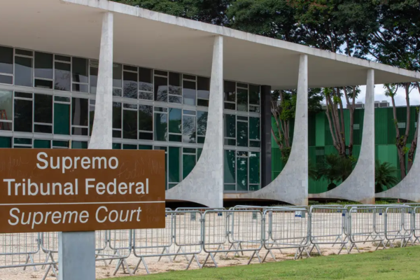 Após o voto de Dias Toffoli é que inicia a votação dos outros 10 ministros do Supremo/Crédito: Agência Brasil Após o voto de Dias Toffoli é que inicia a votação dos outros 10 ministros do Supremo/Crédito: Agência Brasil