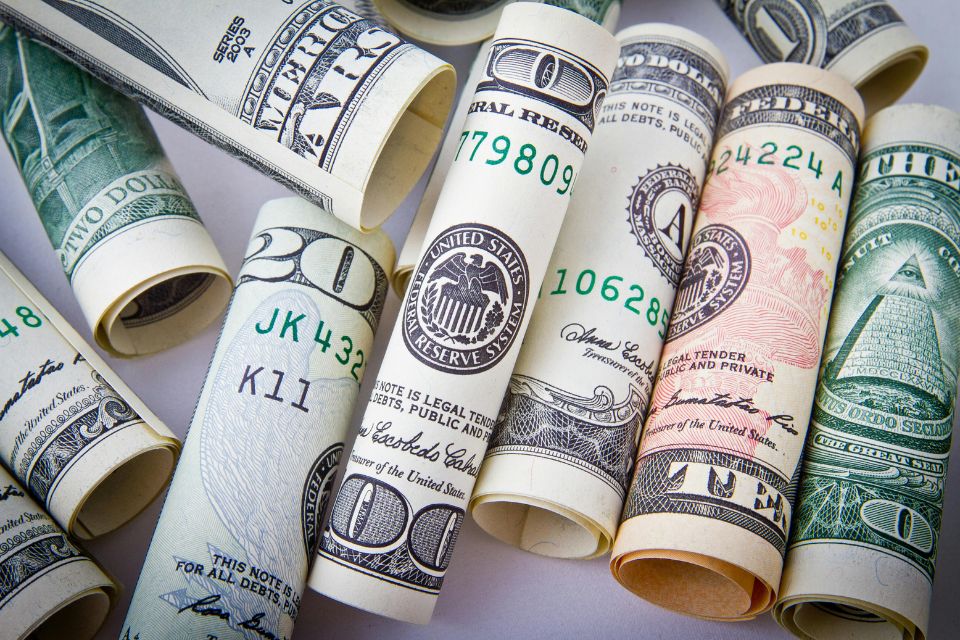 Na mínima do dia, chegou a R$ 5,96/Crédito: Pexels