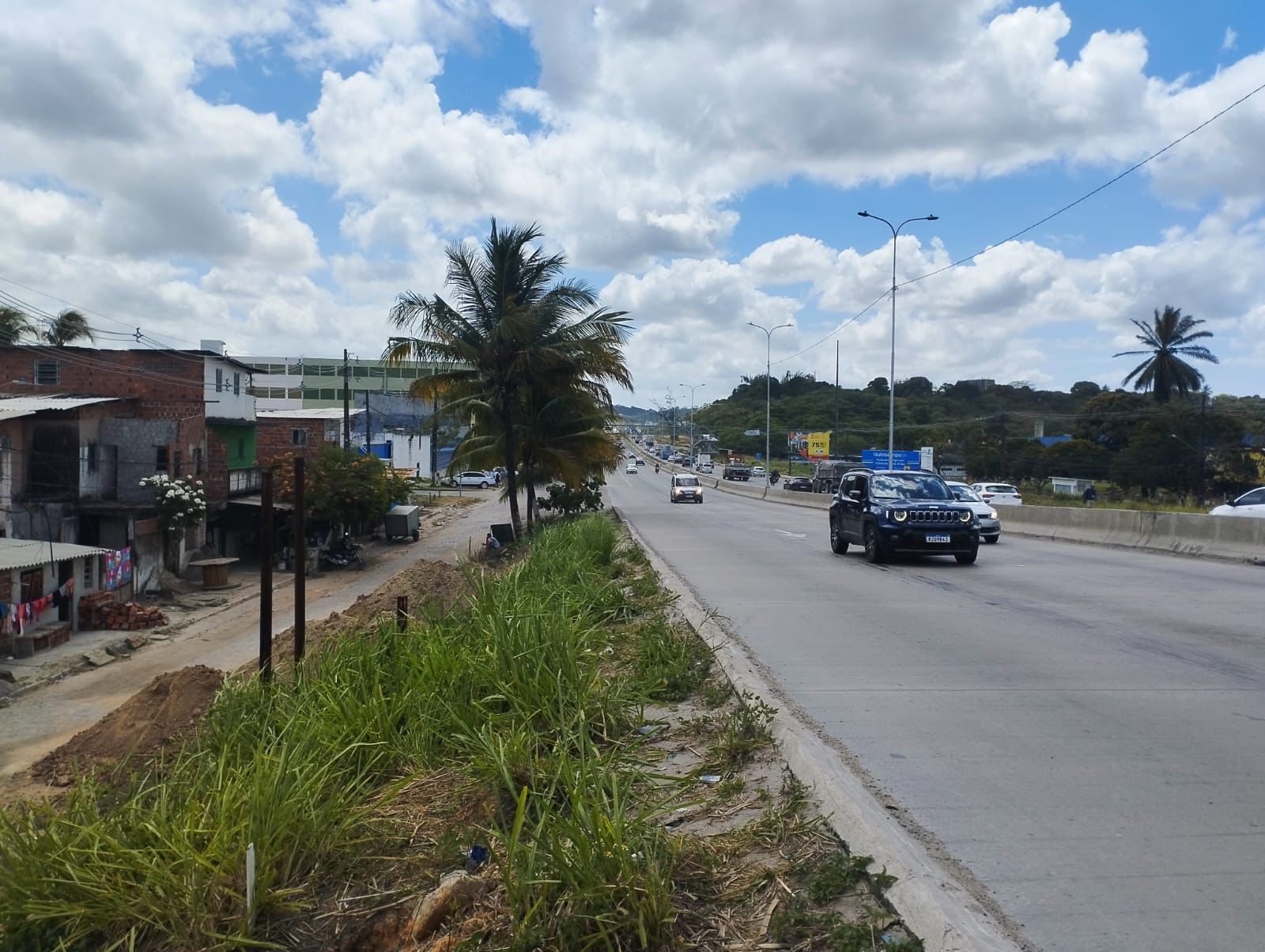 Faixa na área triplicada na BR-232 terá interdição/Foto: DER/Divulgação Faixa na área triplicada na BR-232 terá interdição/Foto: DER/Divulgação