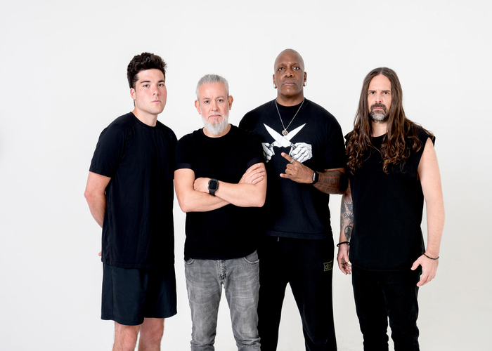 Greyson Nekrutman, Paulo Xisto, Derrick Green e Andreas Kisser formam atual composição do Sepultura