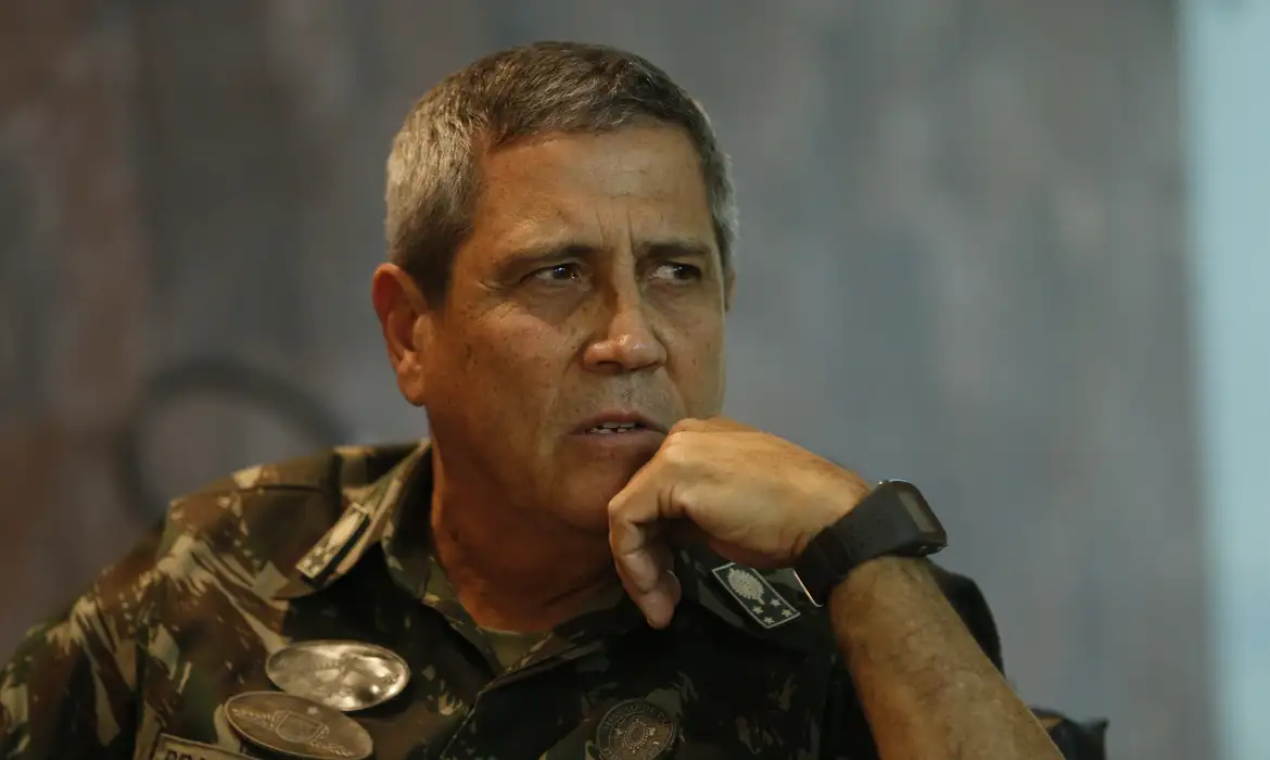De acordo com o relatório da Polícia Federal, há "diversos elementos de prova" contra Braga Netto/foto: Fernando Frazão/Agência Brasil