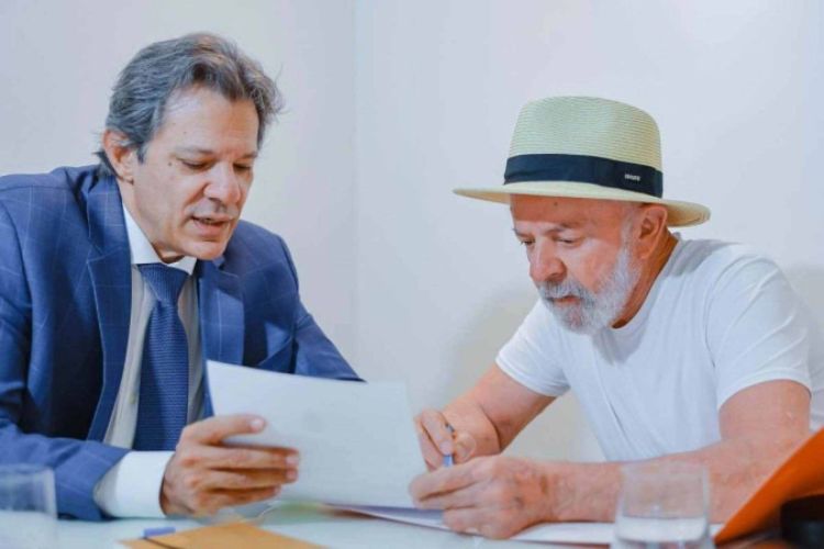 Haddad na visita a Lula em São Paulo: segundo o ministro da Fazenda, presidente pediu que medidas fiscais não sejam desidratadas