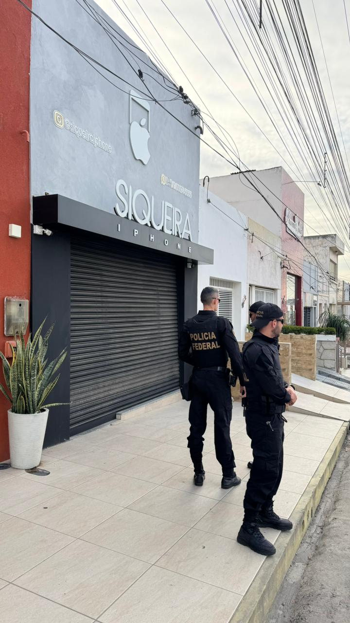 Policiais Federais cumpriram mandados em três cidades pernambucanas/Foto: PF Policiais Federais cumpriram mandados em três cidades pernambucanas/Foto: PF