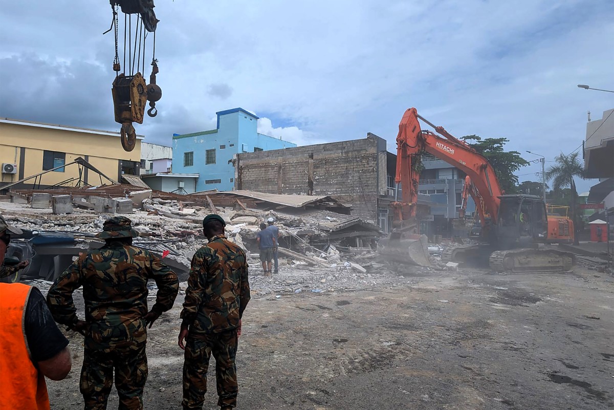 Terremoto também deixou mais de 200 feridos/foto: AFP Terremoto também deixou mais de 200 feridos/foto: AFP