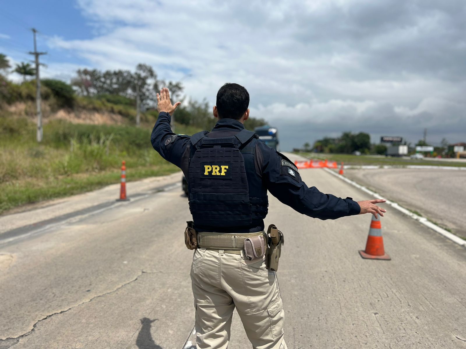 PRF fez fiscalização em rodovia/Foto: PRF PRF fez fiscalização em rodovia/Foto: PRF