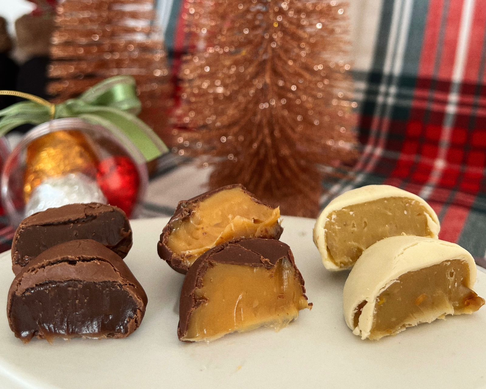 Maitê Andrade também produz bombons nos sabores de caramelo salgado, pistache e brigadeiro belga
