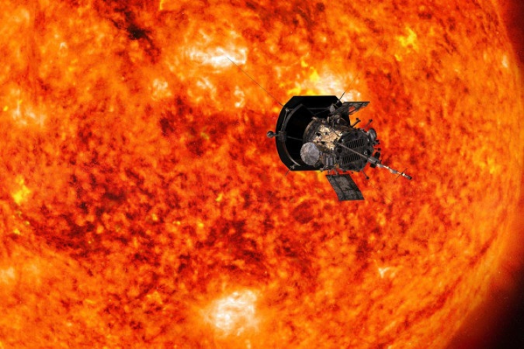 Sonda foi projetada para mergulhar a cerca de 6,5 milhões de quilômetros da superfície do Sol para rastrear o fluxo de energia, estudar o aquecimento da coroa solar e explorar o que acelera o vento solar/Crédito: Divulgação/NASA Sonda foi projetada para mergulhar a cerca de 6,5 milhões de quilômetros da superfície do Sol para rastrear o fluxo de energia, estudar o aquecimento da coroa solar e explorar o que acelera o vento solar/Crédito: Divulgação/NASA