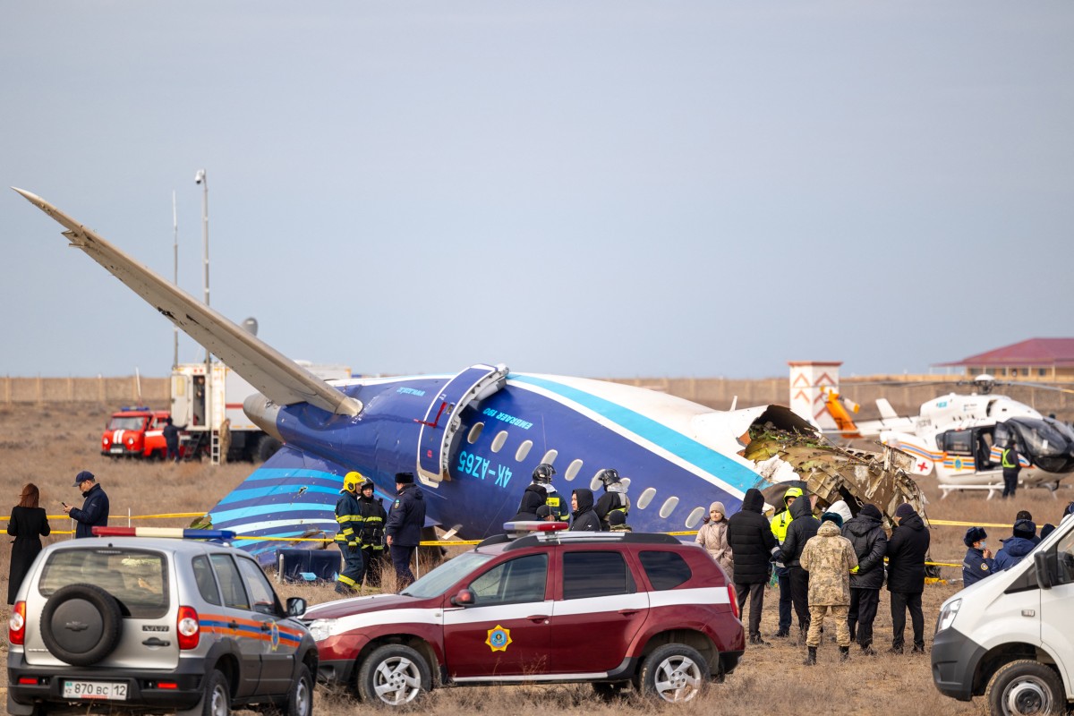 As suspeitas são de que a Rússia possa ter derrubado acidentalmente o avião/ISSA TAZHENBAYEVAFP As suspeitas são de que a Rússia possa ter derrubado acidentalmente o avião/ISSA TAZHENBAYEVAFP